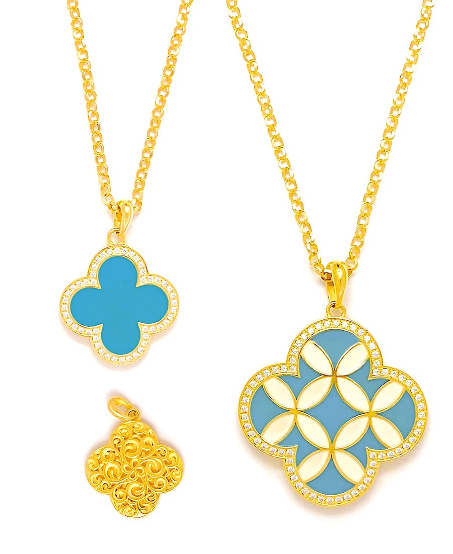 Corinthia Four-Leaf Clover Pendant